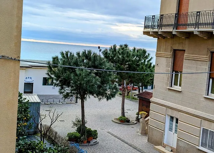 Apartament Casa Rea By World Spotorno